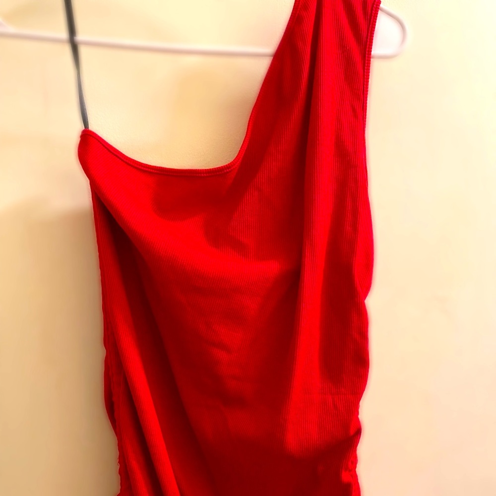 NWOT RIBBED RUCHED DRESS - Picture 4 of 4